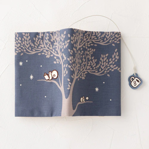 【販売終了】リスくん刺繍入 布製ブックカバー - Image 4